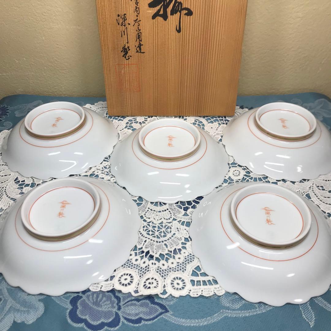 深川製磁　赤絵丸紋　銘々皿　5枚1セット(木箱入り)　＆　丸鉢　１客　ひなまつり