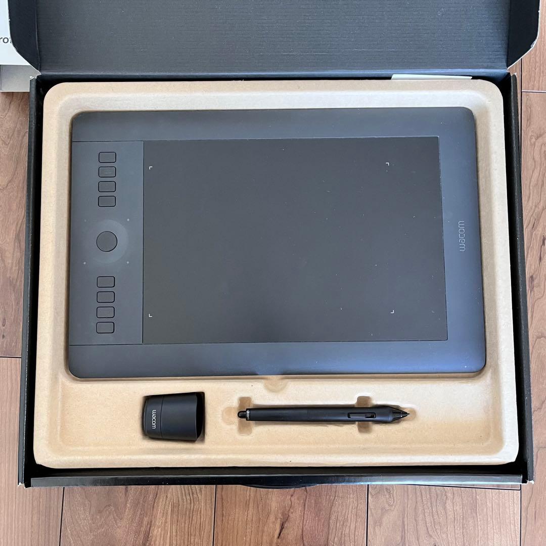 Wacom INTUOS Pro - Mサイズ - 液晶ペンタブレット本体