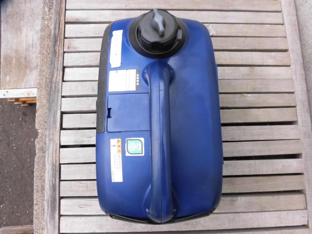 地震・吹雪による停電に インバーター発電機 HITACHI E9U・・送料無料