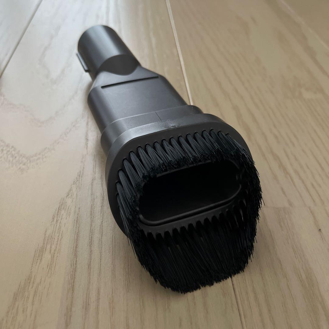 V*c様 ダイソンSV12コードレスクリーナー 各種アッチメント付