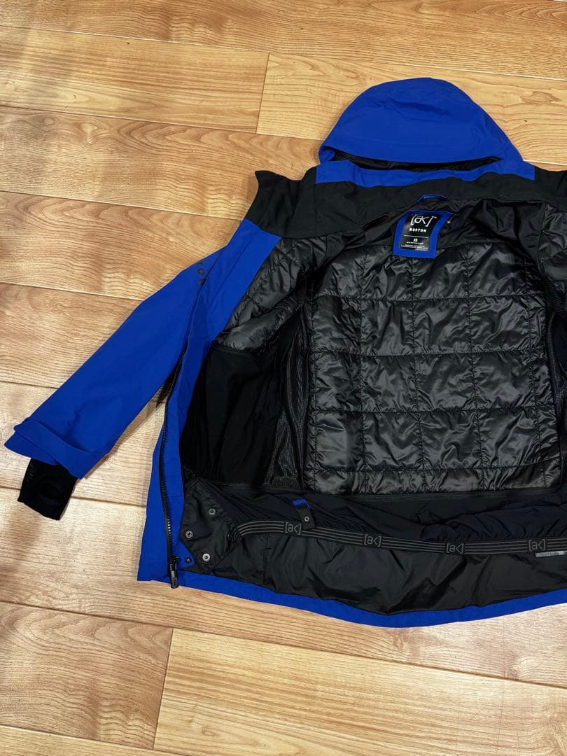 Burton [ak] スウォッシュ ジャケット＆コバート 2.0 2L パンツ