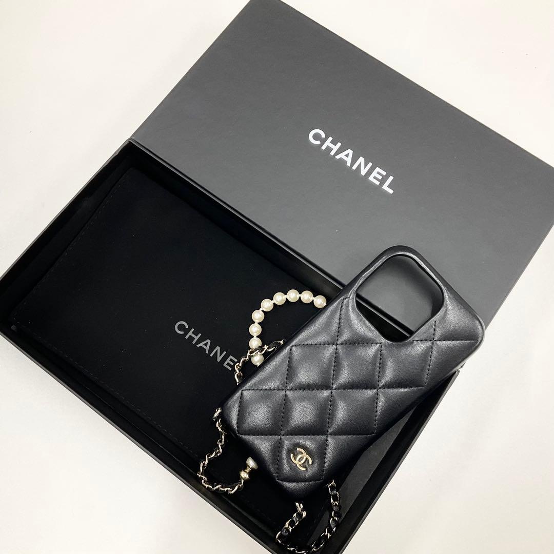 シャネル ココマーク マトラッセ ラムスキン iPhone14pro ケース