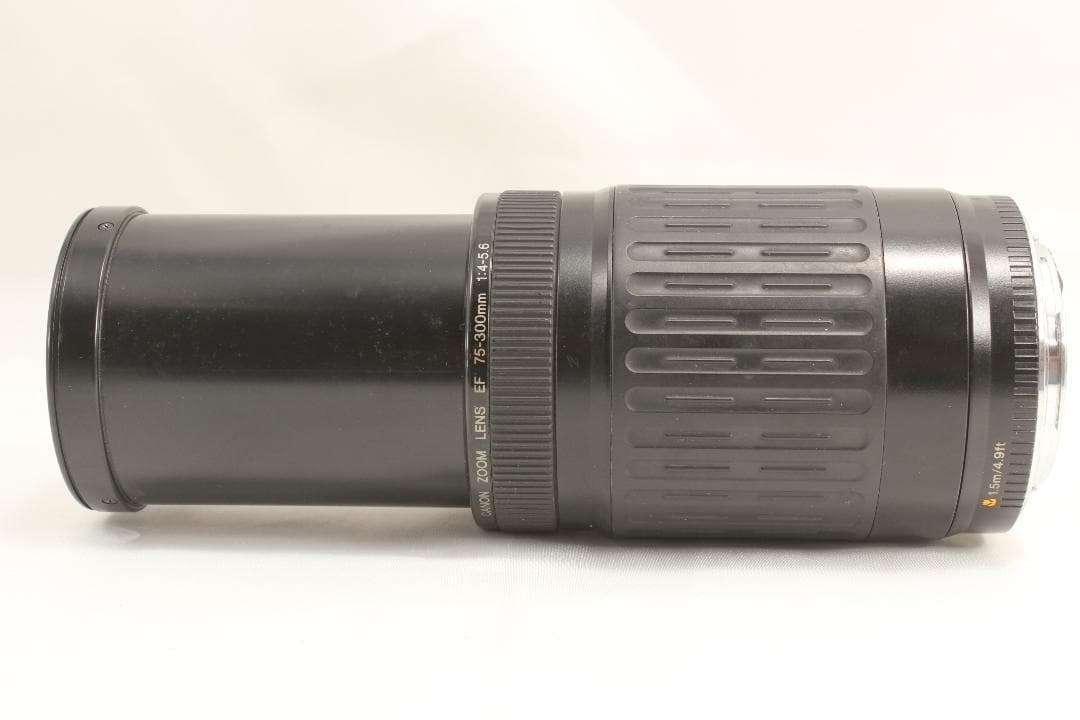 CANON EF 75-300m F4-5.6 レンズキャップ・フィルタ付き
