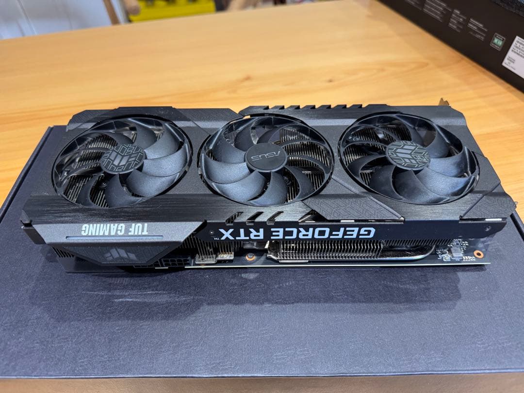 グラフィックボード・グラボ・ビデオカード ASUS TUF Gaming GeForce RTX 3070 Ti