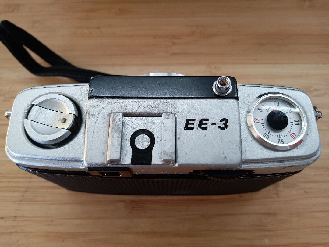 《TA336》OLYMPUS pen EE-3 コンパクトカメラ シャッターOK