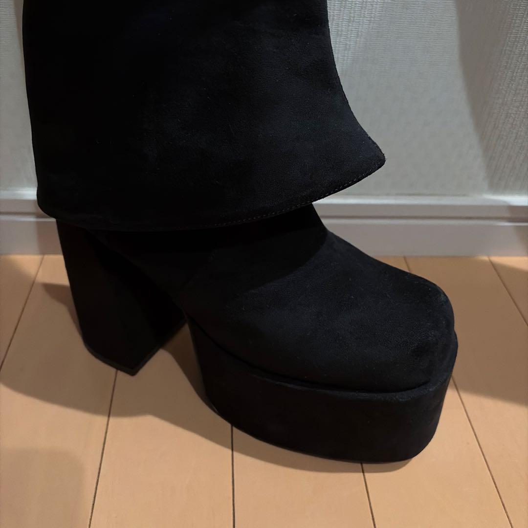 美品★完売品★EMODA ルーズフレアカバーフィットブーツ★あのちゃん着用