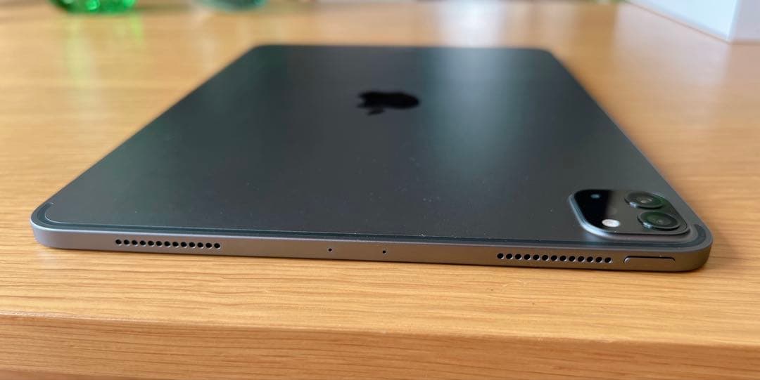 Apple iPad Pro 11インチ　第二世代　MXDC2J/A