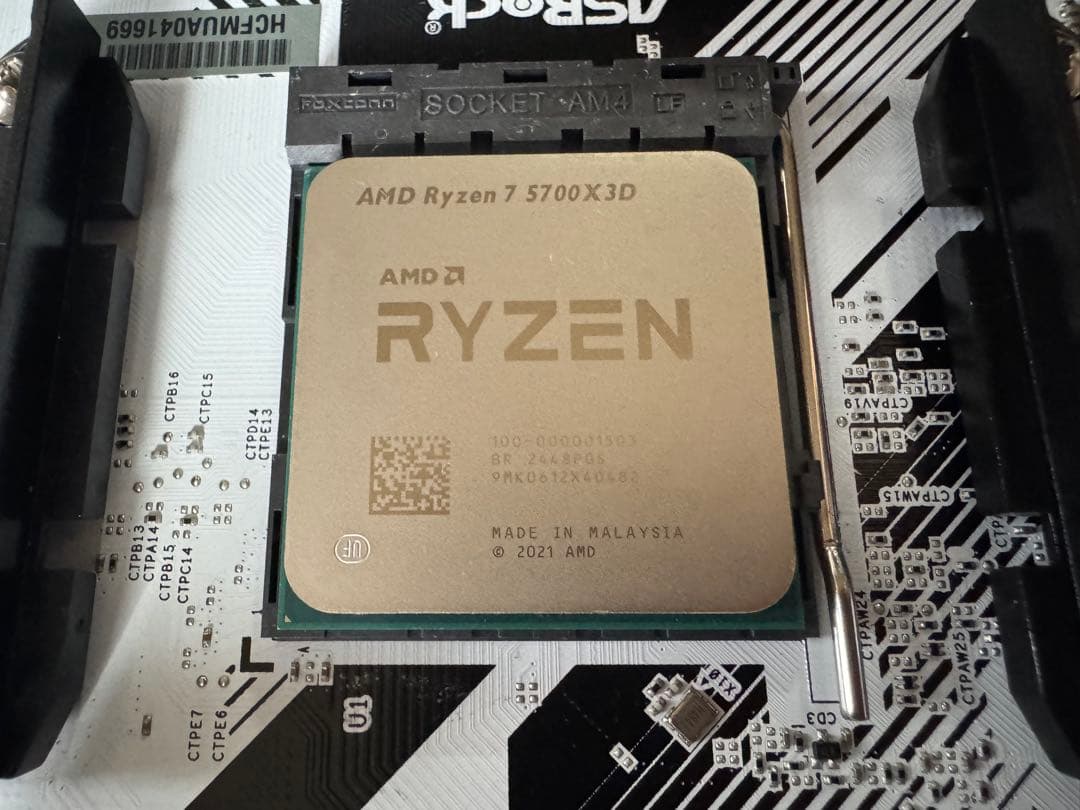 ゆ*う様 Ryzen 7 5700X3D B550M DDR4-3200 32G
