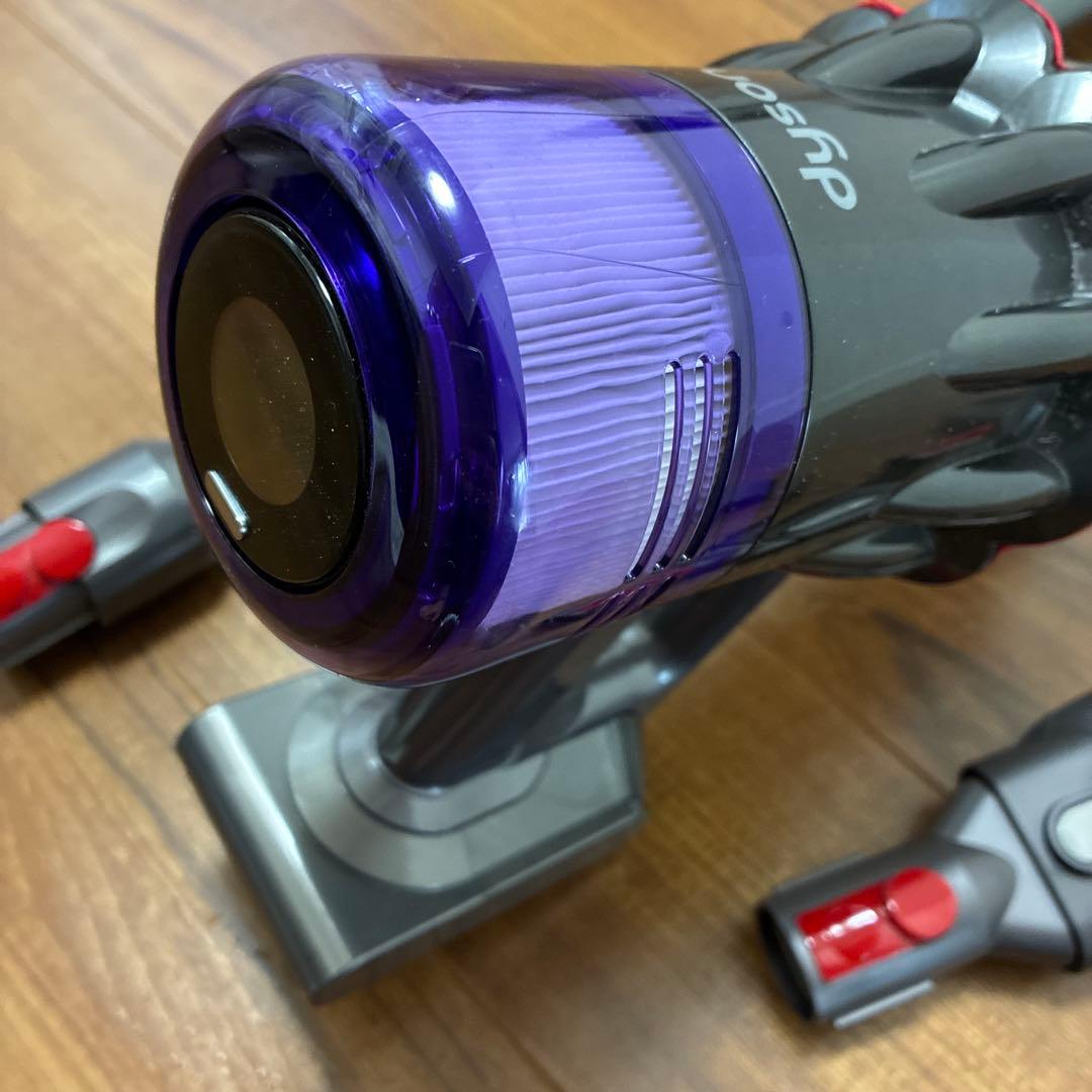 Dyson スティッククリーナー 本体　SV18
