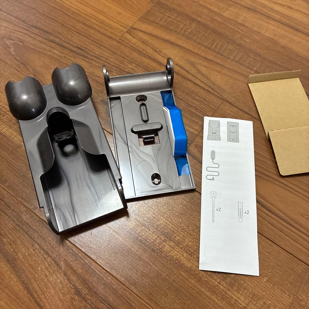 Dyson スティッククリーナー 本体　SV18