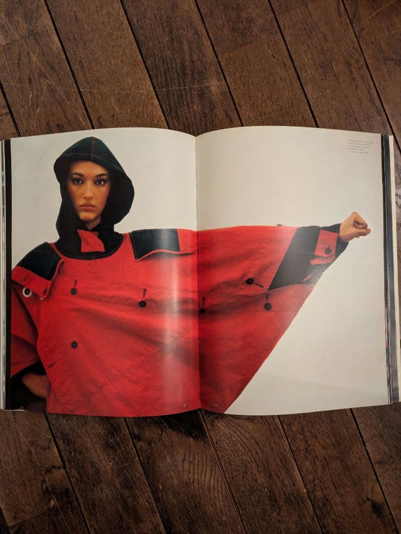 小物 IDEAS FROM MASSIMO OSTI / stone 