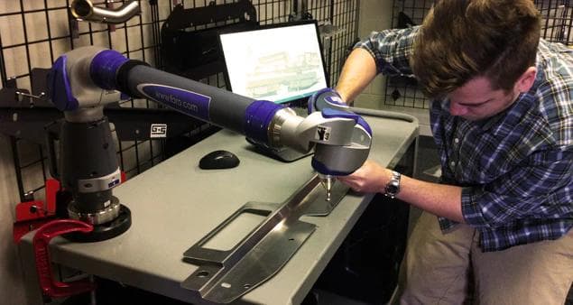 GrimmSpeed ラジエターシュラウド 　インプレッサGRB/GVB用 赤