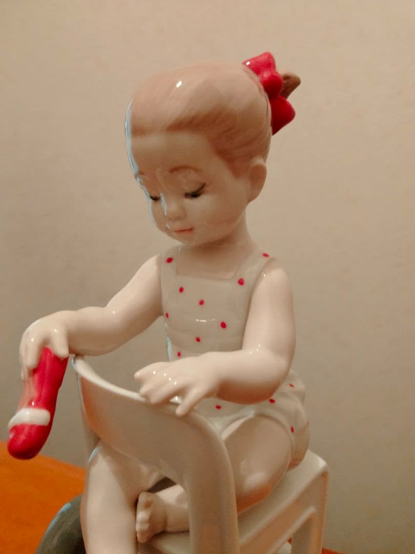 美品 リヤドロ「隠しちゃだめよ！！」