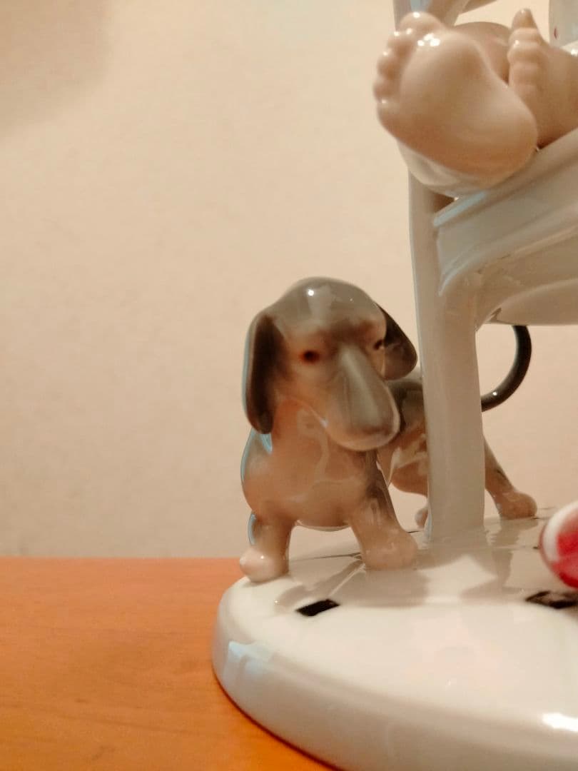 美品 リヤドロ「隠しちゃだめよ！！」