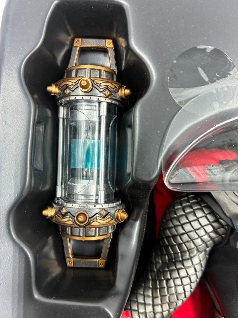 ホットトイズ ソー 1/6 アベンジャーズ 外箱色あせ有