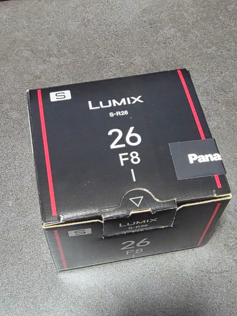パナソニック LUMIX S 26mm F8 S-R26