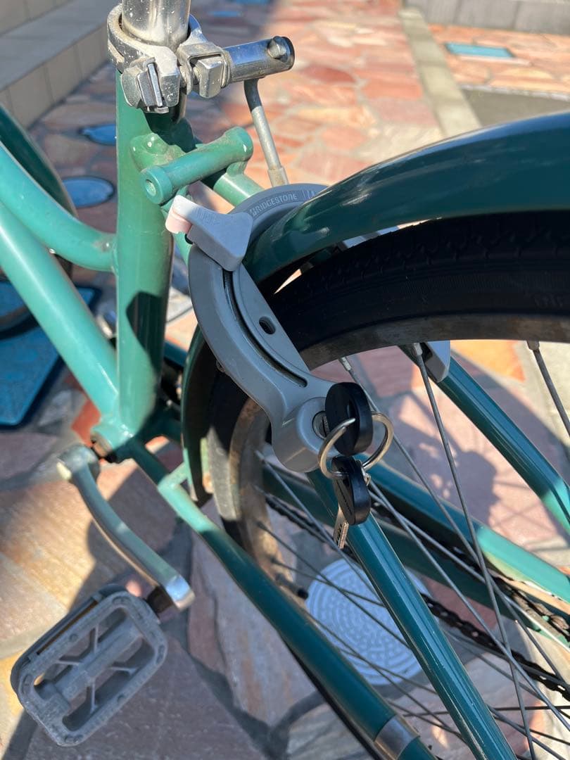 【宮城県仙台市限定】ブリヂストン　自転車　サイズ26 EB63LT グリーン