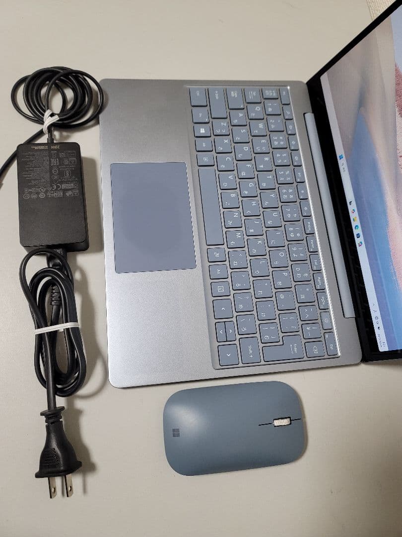 Windowsノート本体 Surface Laptop Go i5/8gb/128gb/office