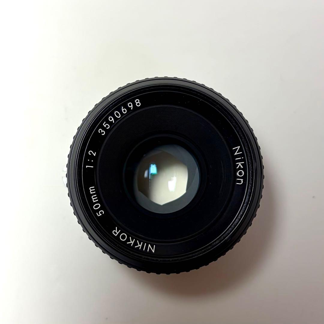 Nikon Nikkor 50mm f/2 レンズ