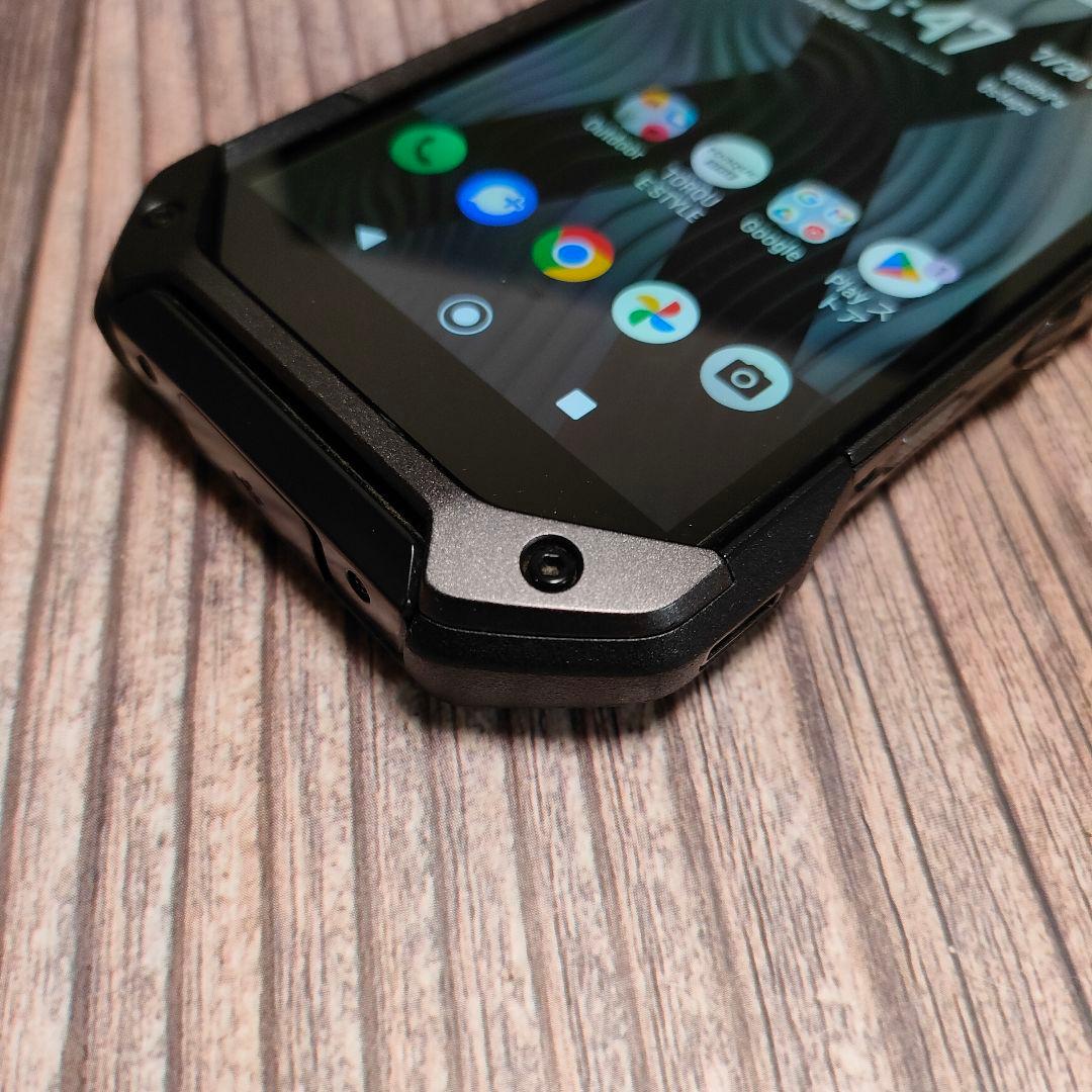 TORQUE 5G KYG01 SIMフリー スペースグレー 美品