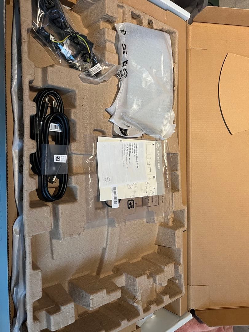 【mkz】DELL S3221QS 4K 曲面モニター 31.5インチ