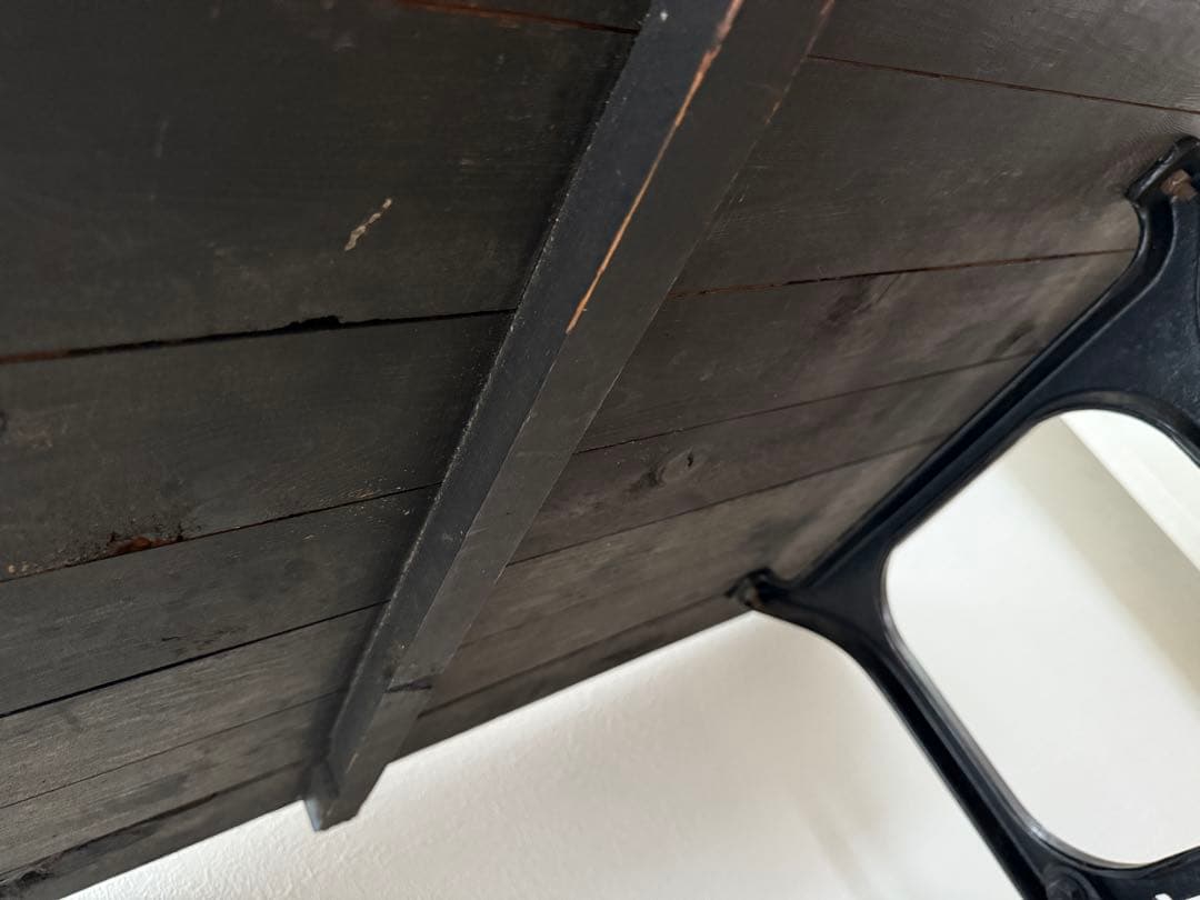 【英国買付・希少】ペイント天板 × SINGER脚 アンティークテーブル