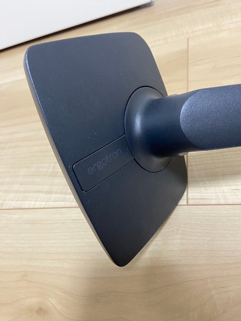 ergotron モニターアーム MXV 45-486-224 取付用ネジ付き