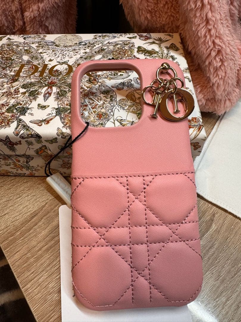 日本限定カラーiPhone15proケースディオール正規品