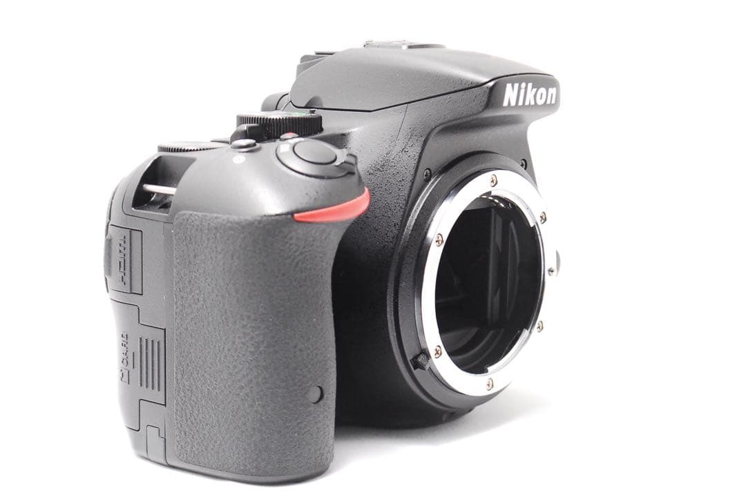 【極美品】ショット数少ない Nikon D5500 WiFi 初心者オススメ