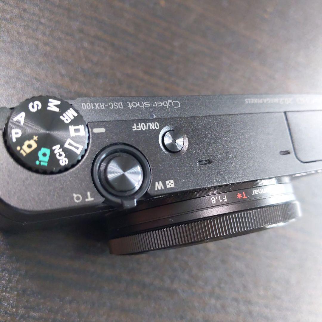 Sony DSC-RX100 コンパクトデジタルカメラ