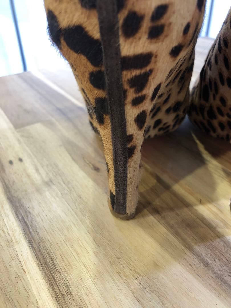 Christian Louboutin ヒョウ柄 ハラコ ブーティ レオパード