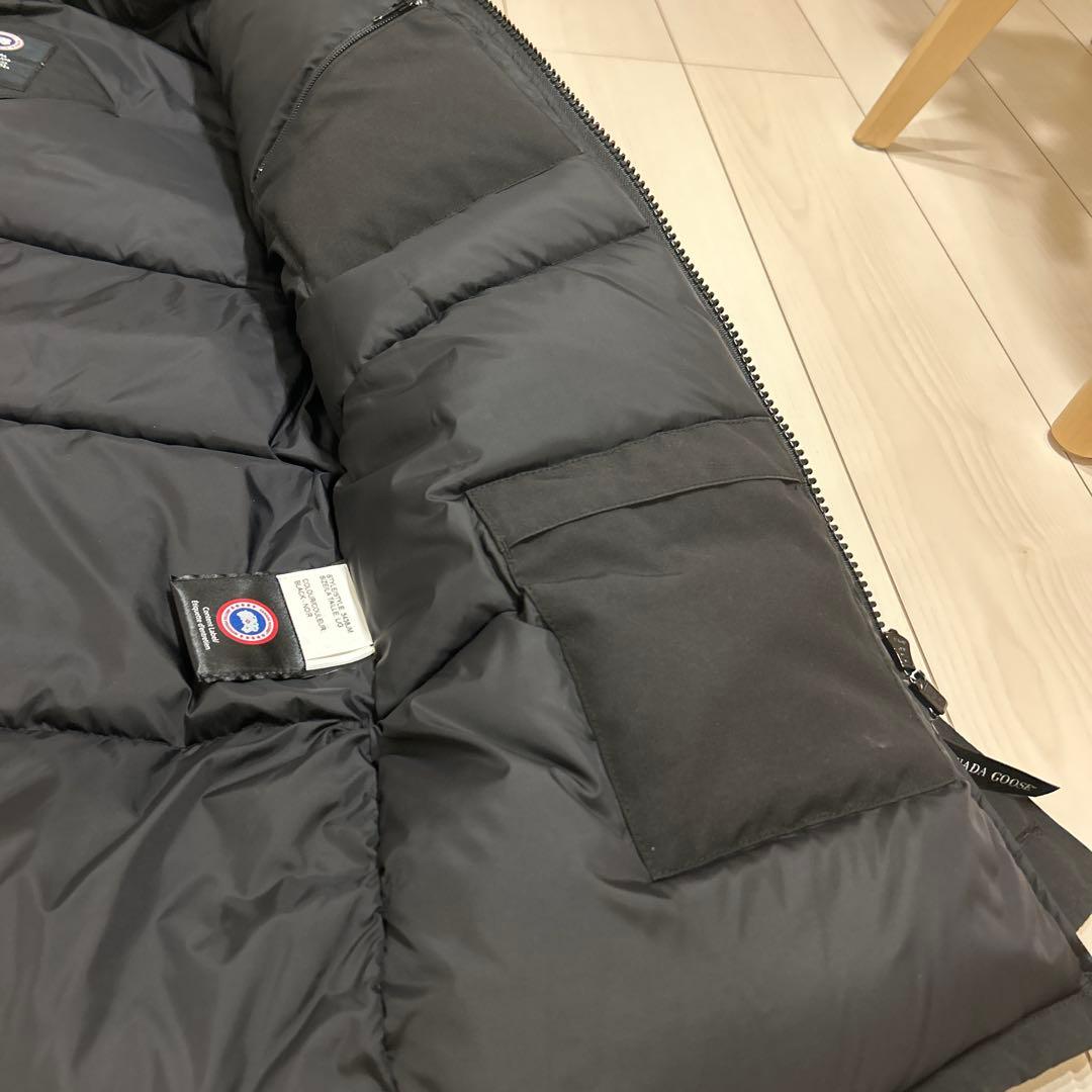   ブラック ダウンジャケット Lサイズ