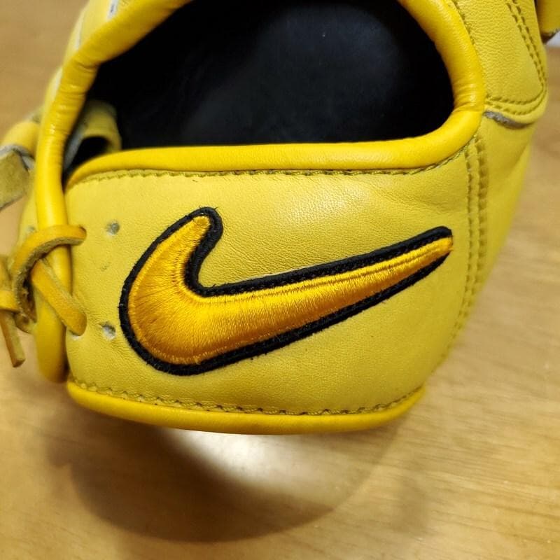 NIKE クリッパー チビスウッシュ入り 限定モデル 良品 内野用 軟式グローブ