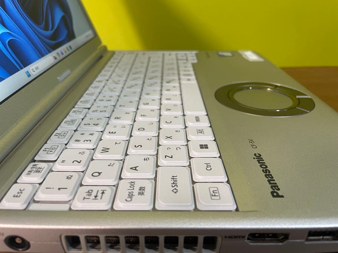 Panasonic レッツノート CF-SV7