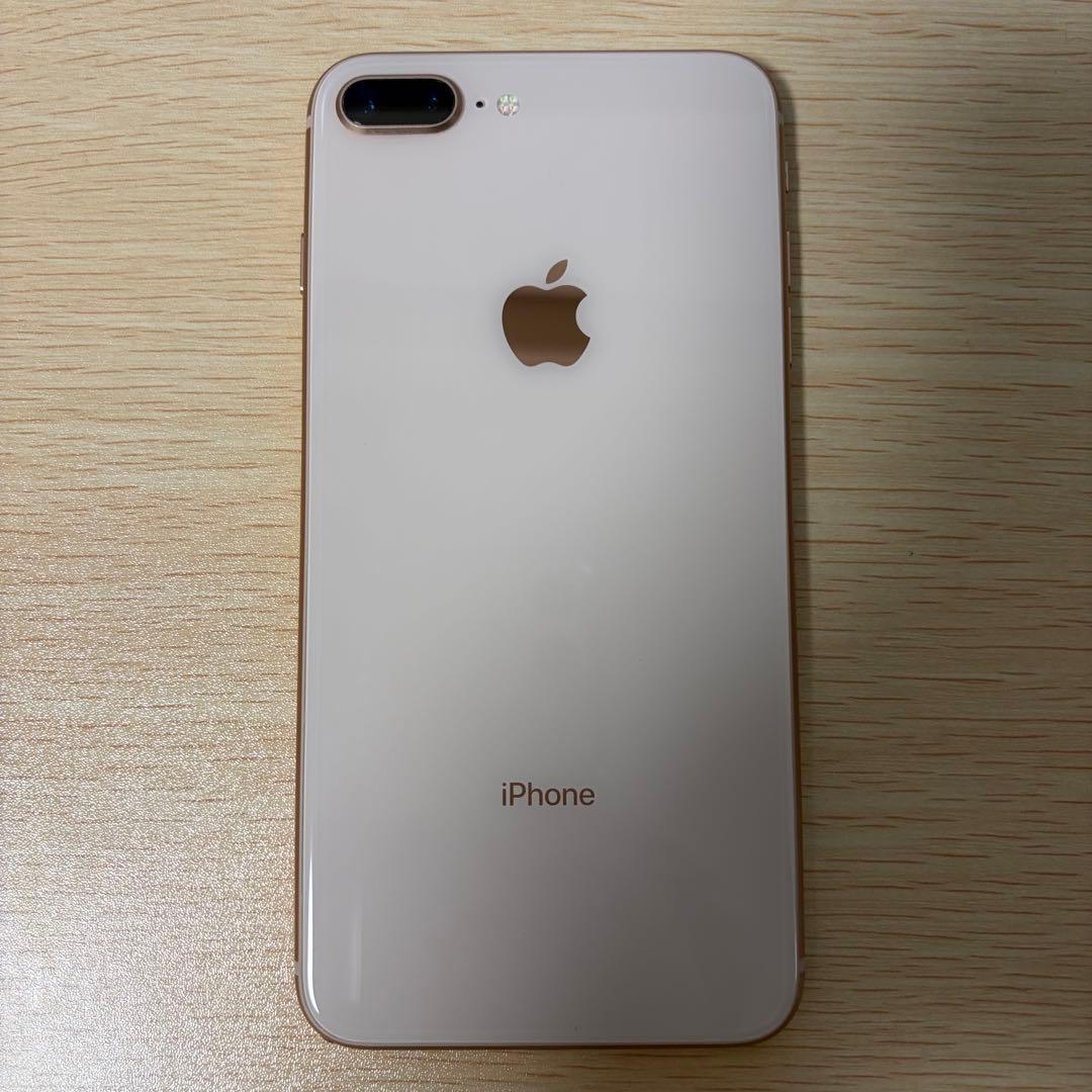iPhone 8 Plus ゴールド 本体 64GB SIMロック解除済み