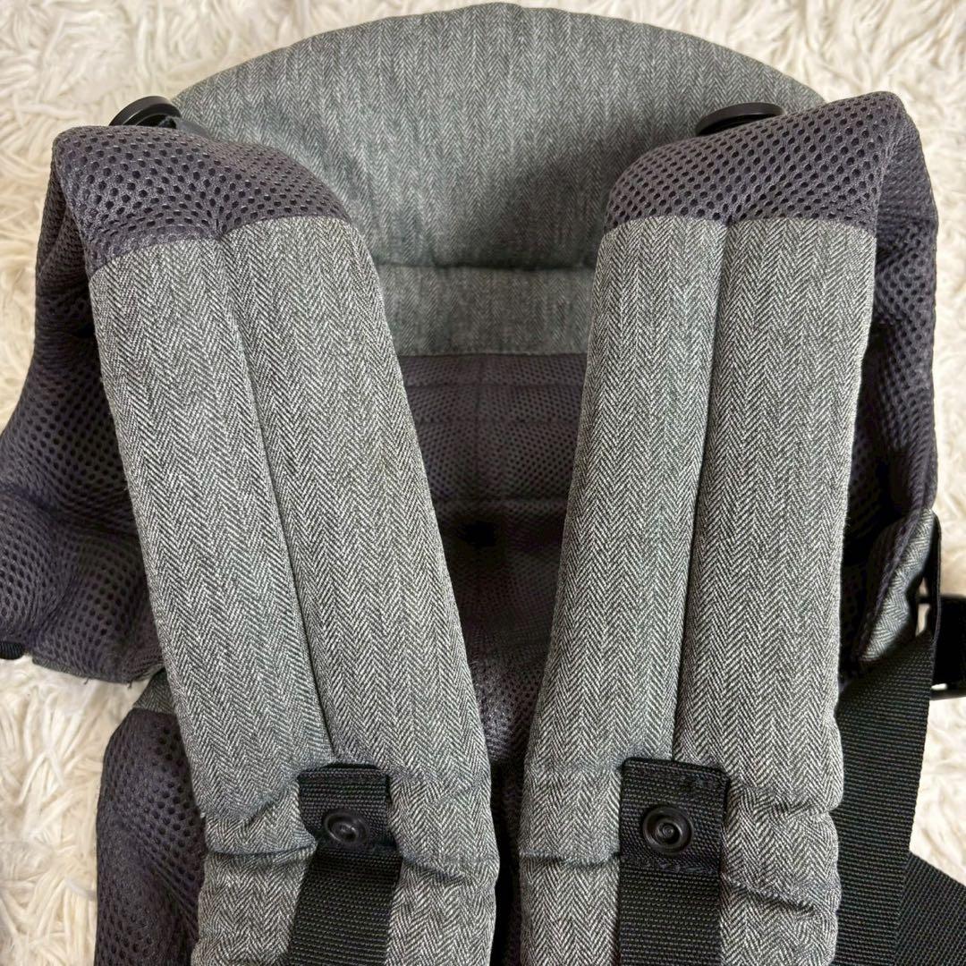 【未使用級】　エルゴ　オムニ360 クールエア　メッシュ　グレー　抱っこ紐