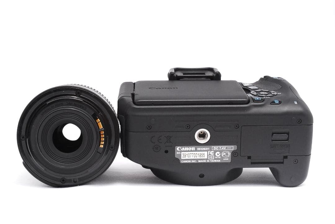 ⭐️初心者オススメ⭐️Canon EOS Kiss X5 一眼レフ