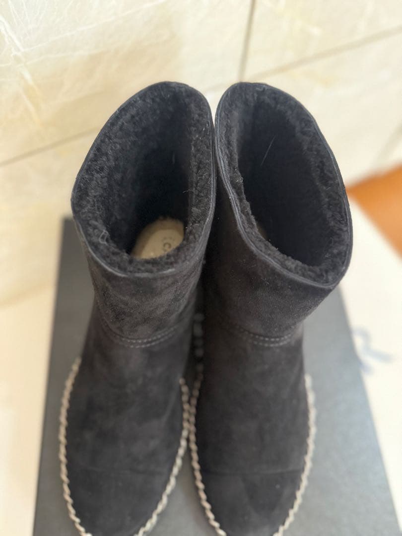 CHANEL ムートンブーツ　40 美品　中古　送料込