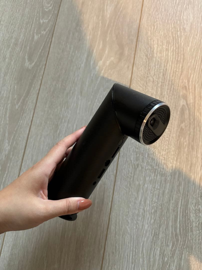 【良品】モバイルプロジェクター FunLogy X-03