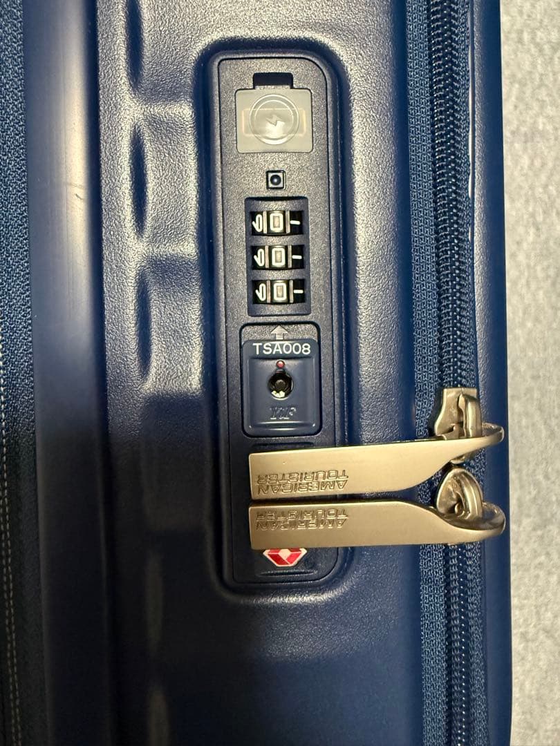 アメリカンツーリスターキャリーケース