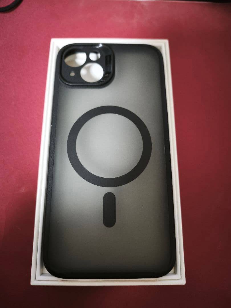 【美品】Apple iPhone 15 Plus 256GB ブラック おまけ付