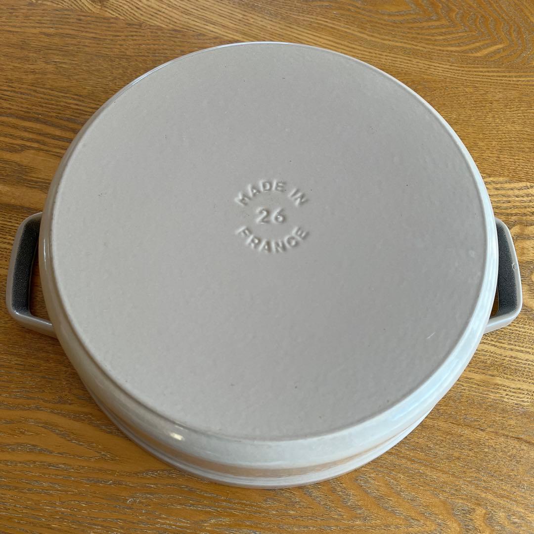 STAUB ストウブ　シャロー　￼ココット　ラウンド　リネン　26cm