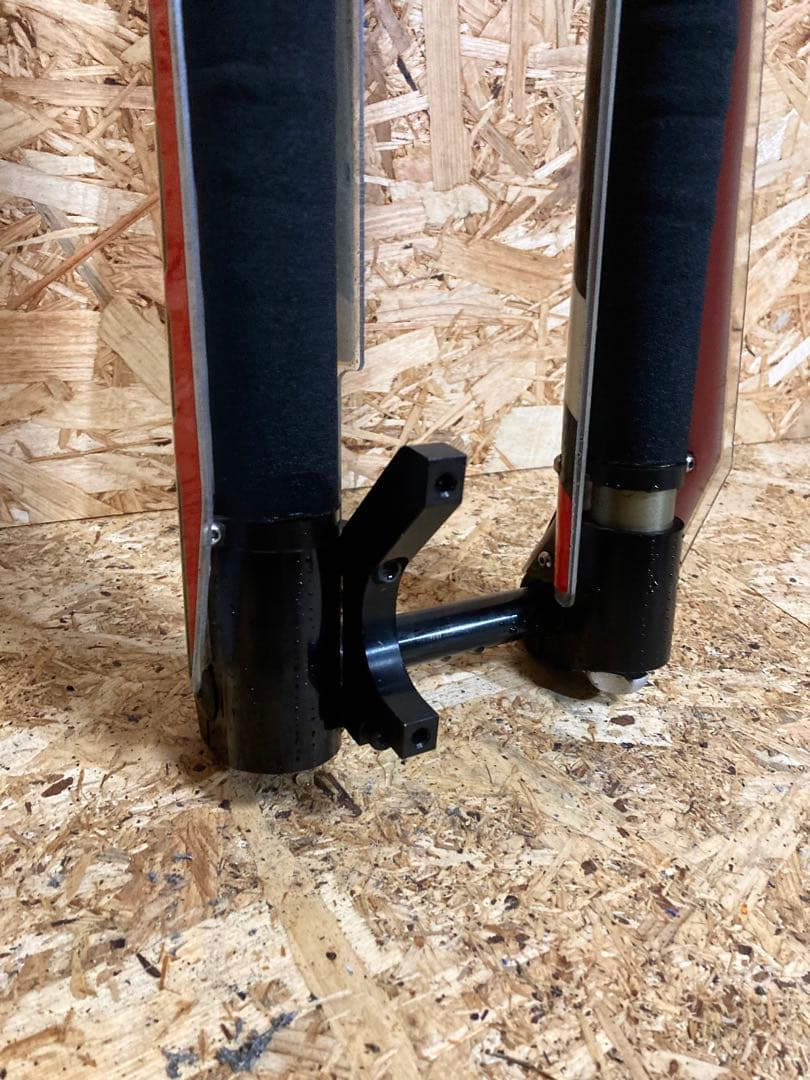 Manitou Dorado カーボン×アルミ 倒立フォーク