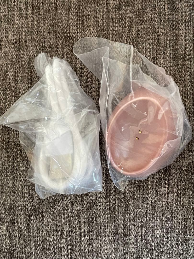 CREAGE 目もとエステ・マッサージピンク