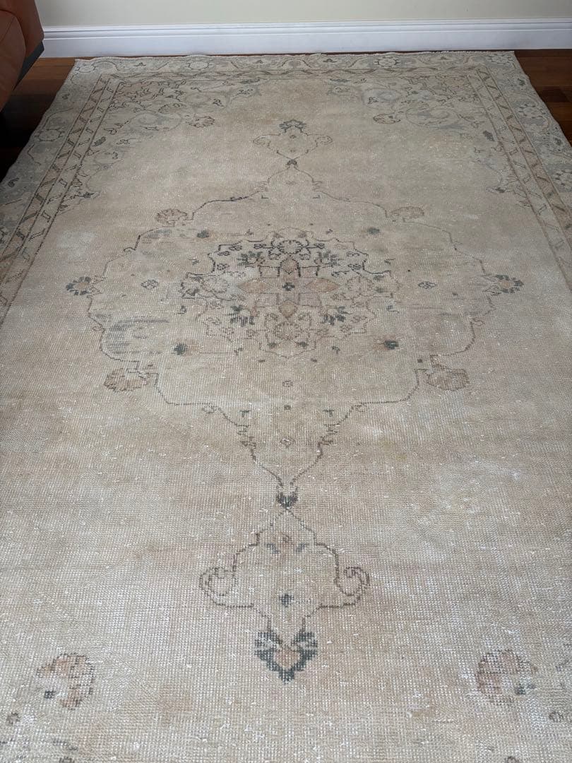 超大判　ヴィンテージラグ　オーバーダイ　オリエンタル　トルコ　ウシャク　ベージュ