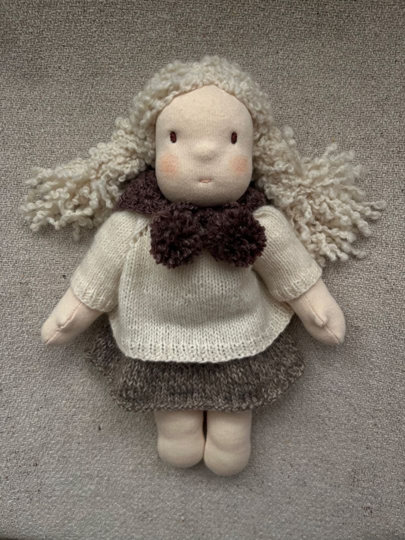 ウォルドルフ 人形　B体　天然素材　手作り人形　ハンドメイド　着せ替え人形