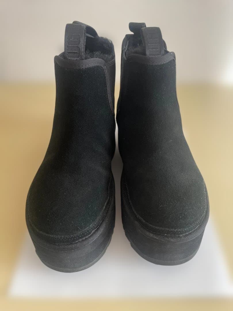 UGG プラットフォーム チェルシーブーツ22cm