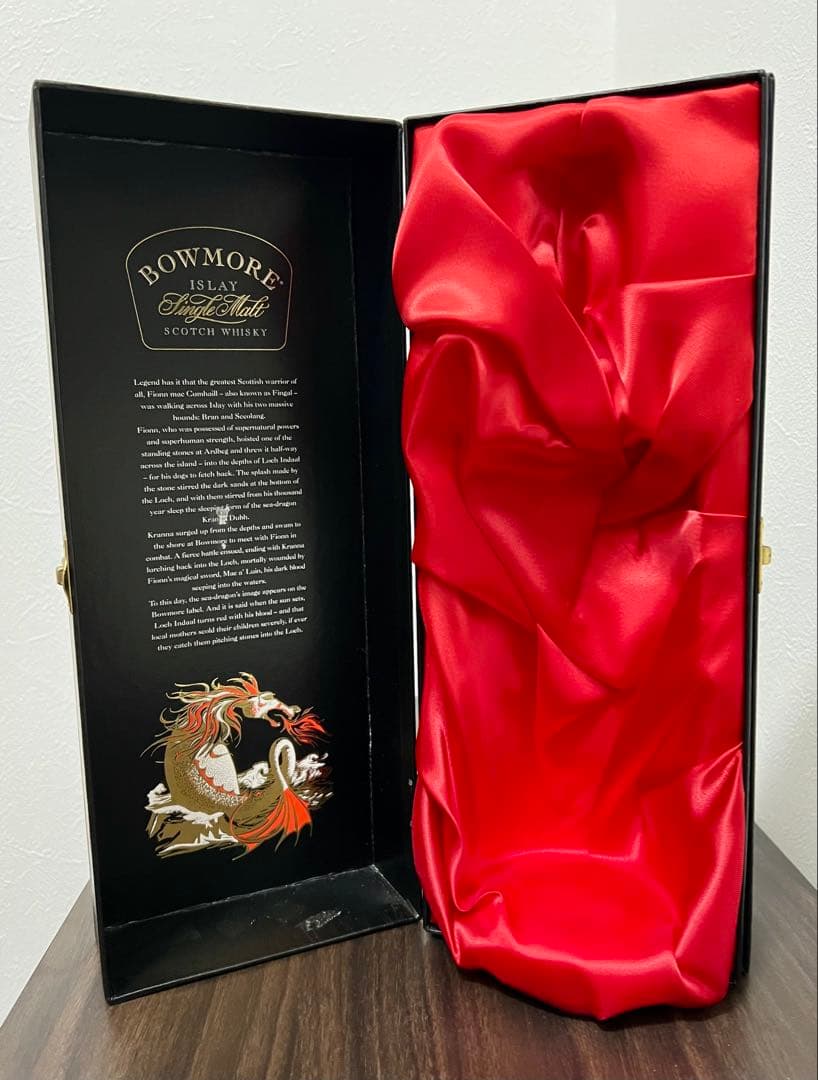 【ボウモア】30年　空き箱