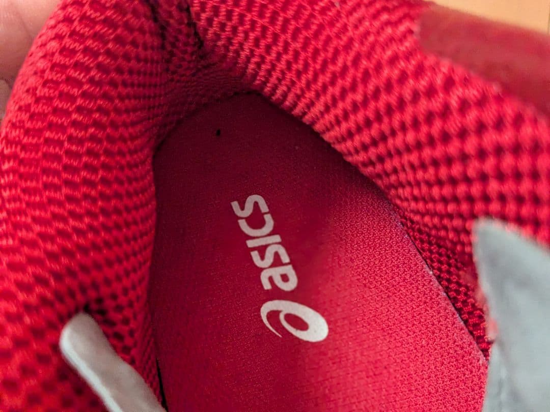 アシックス asics　バスケットシューズ