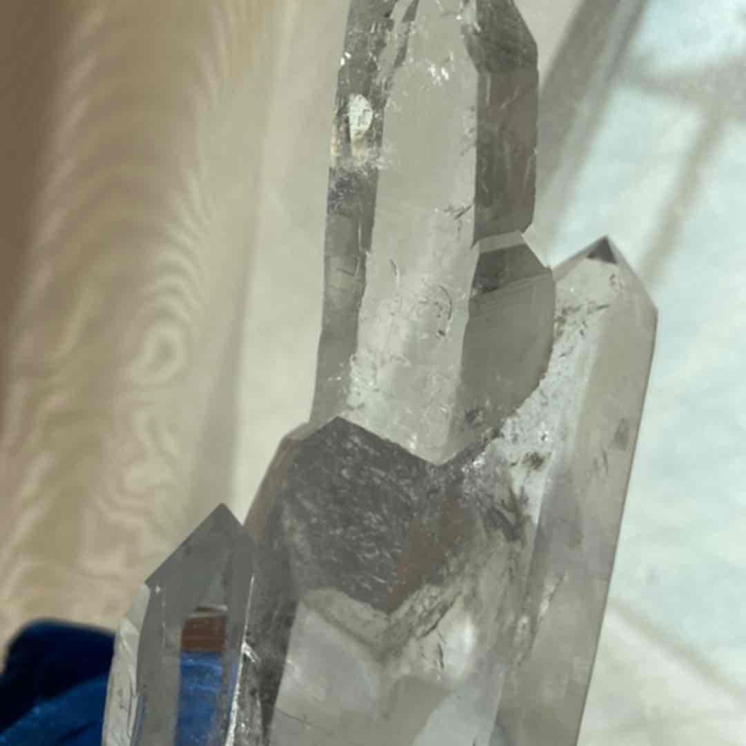 レア！イシス レーザー　クロス結晶